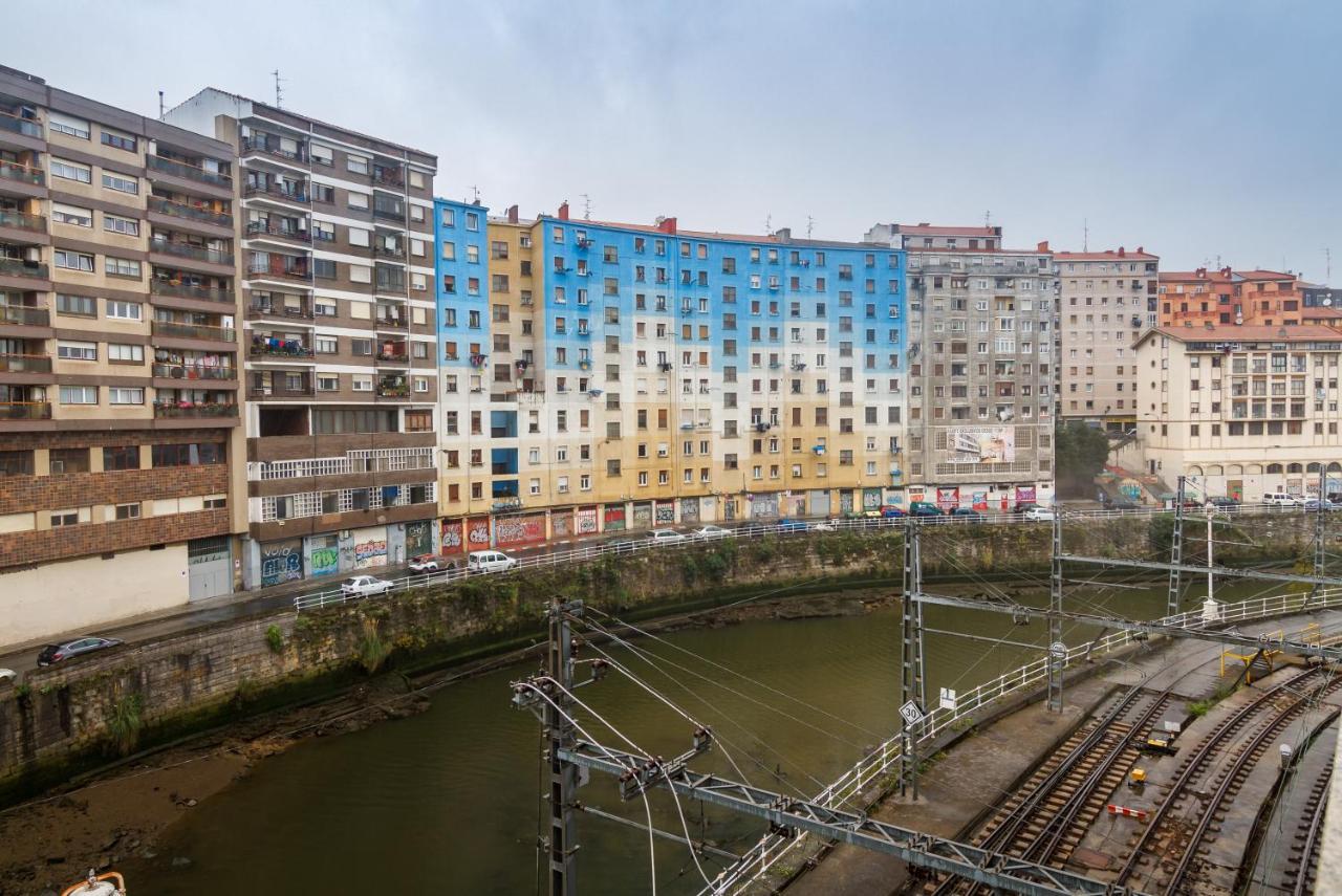 شقة Old Bilbao Con Vistas A La Ria المظهر الخارجي الصورة